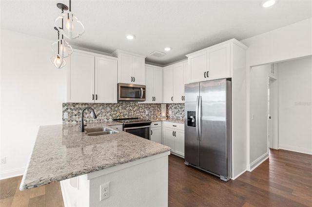 7573 LAUREATE BOULEVARD 1-307, Orlando, FL 32827