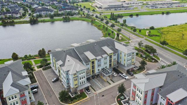 7573 LAUREATE BOULEVARD 1-307, Orlando, FL 32827