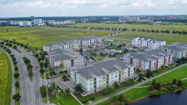 7573 LAUREATE BOULEVARD 1-307, Orlando, FL 32827