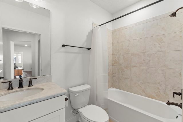 7573 LAUREATE BOULEVARD 1-307, Orlando, FL 32827