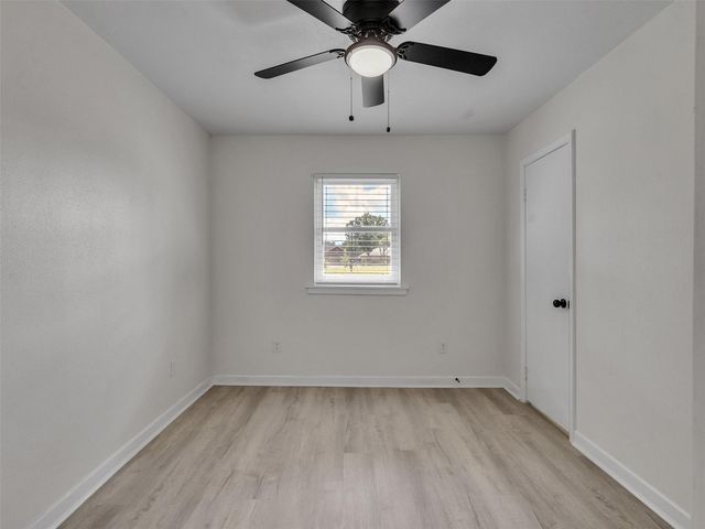 1302 Avenue I, South Houston, TX 77587