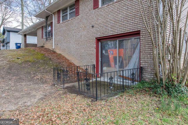 850 Briarwood Trail, Douglasville, GA 30134