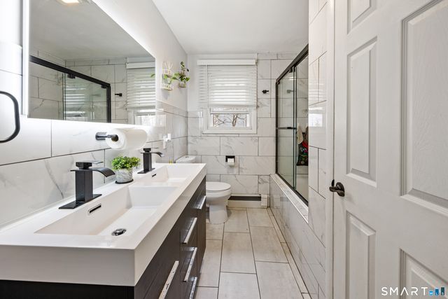 62 White Birch Drive, Waterbury, CT 06708