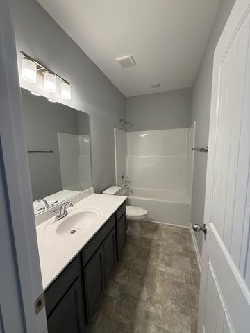 164 Stillwater Way, Tullahoma, TN 37388