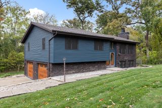 7709 N Gate Road, Roscoe, IL 61073