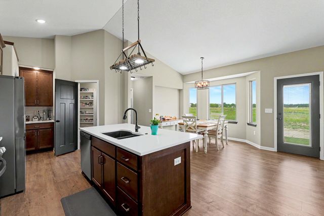 2594 Spring Meadows Ct, Derby, KS 67037