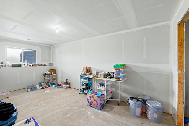 2594 Spring Meadows Ct, Derby, KS 67037