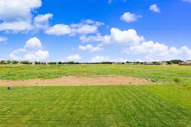 2594 Spring Meadows Ct, Derby, KS 67037