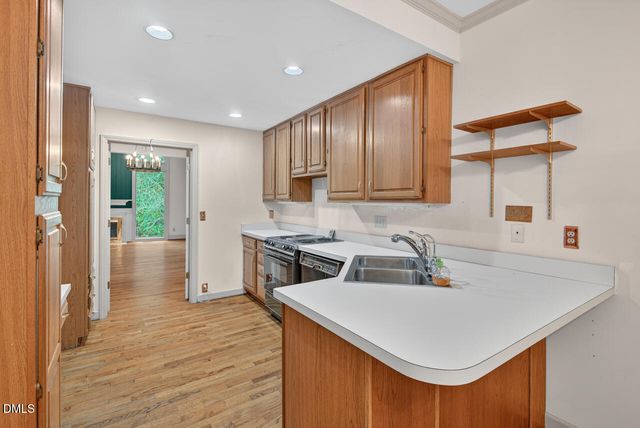 10 Innisfree Drive, Durham, NC 27707