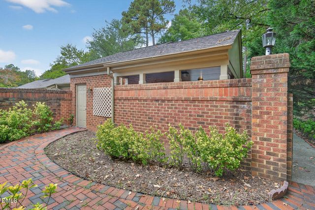 10 Innisfree Drive, Durham, NC 27707