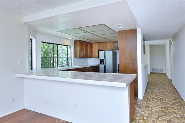 4061 Falling Leaf, Encino, CA 91316