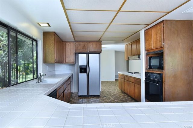 4061 Falling Leaf, Encino, CA 91316