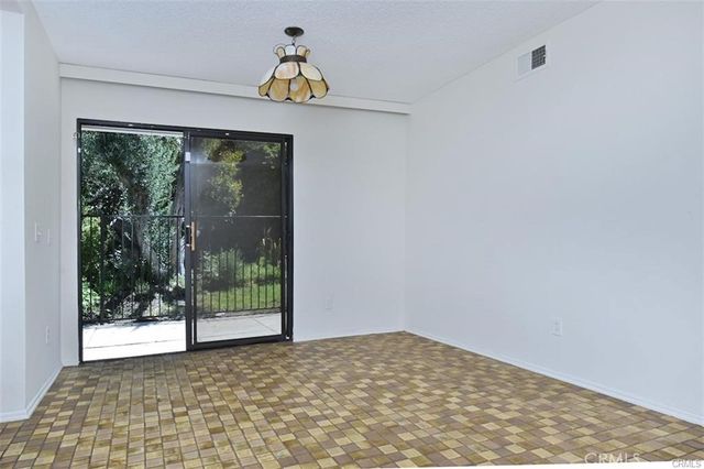 4061 Falling Leaf, Encino, CA 91316