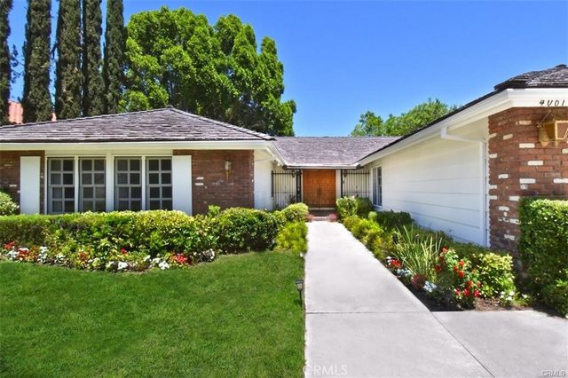 4061 Falling Leaf, Encino, CA 91316
