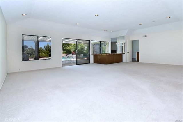 4061 Falling Leaf, Encino, CA 91316