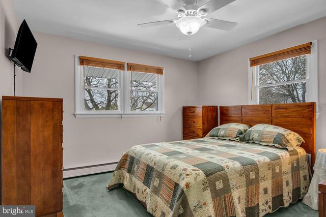 1972 DOUGLAS DRIVE, Carlisle, PA 17013