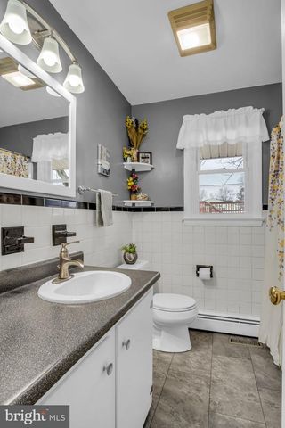 1972 DOUGLAS DRIVE, Carlisle, PA 17013