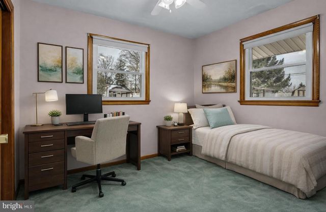 1972 DOUGLAS DRIVE, Carlisle, PA 17013