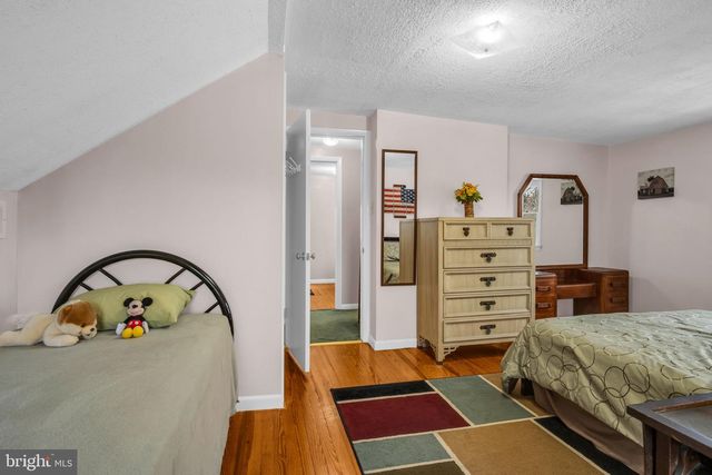 1972 DOUGLAS DRIVE, Carlisle, PA 17013