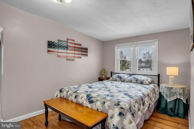 1972 DOUGLAS DRIVE, Carlisle, PA 17013