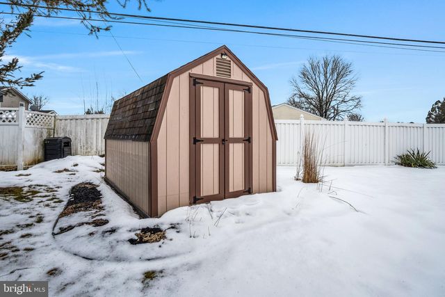 1972 DOUGLAS DRIVE, Carlisle, PA 17013