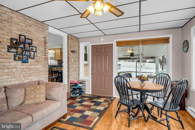 1972 DOUGLAS DRIVE, Carlisle, PA 17013