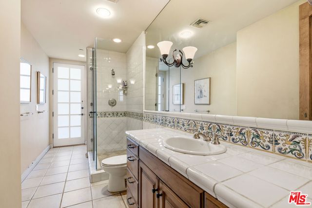 3843 Rock Hampton Drive, Tarzana, CA 91356