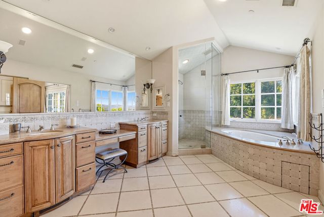 3843 Rock Hampton Drive, Tarzana, CA 91356