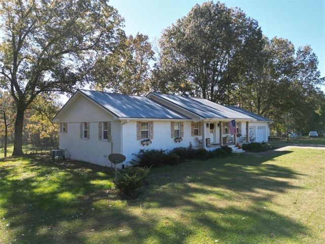 2053 Buttermilk Road, Cave Spring, GA 30124