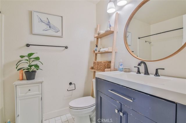 988 W Arrow Highway E, Upland, CA 91786