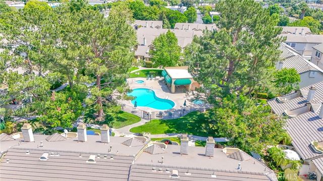 988 W Arrow Highway E, Upland, CA 91786