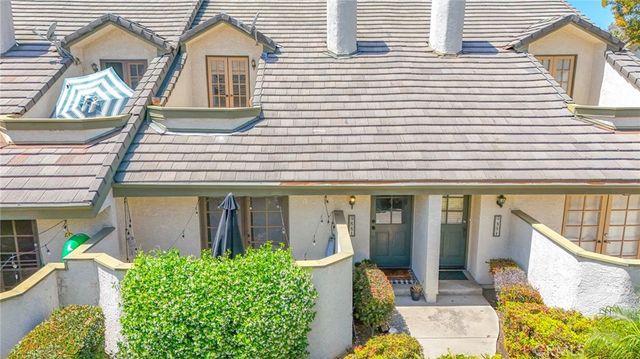 988 W Arrow Highway E, Upland, CA 91786