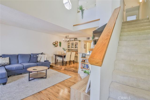 988 W Arrow Highway E, Upland, CA 91786