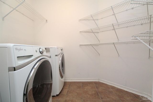 6462 Sarasota St, Pensacola, FL 32526