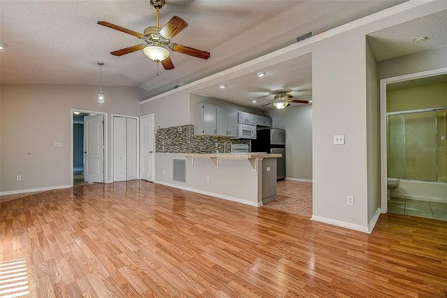 4414 VENICE DRIVE, Land O Lakes, FL 34639