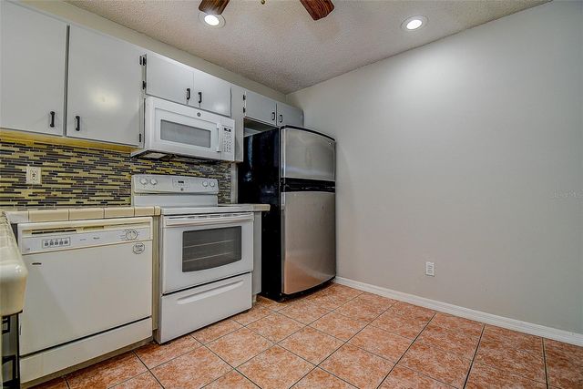 4414 VENICE DRIVE, Land O Lakes, FL 34639