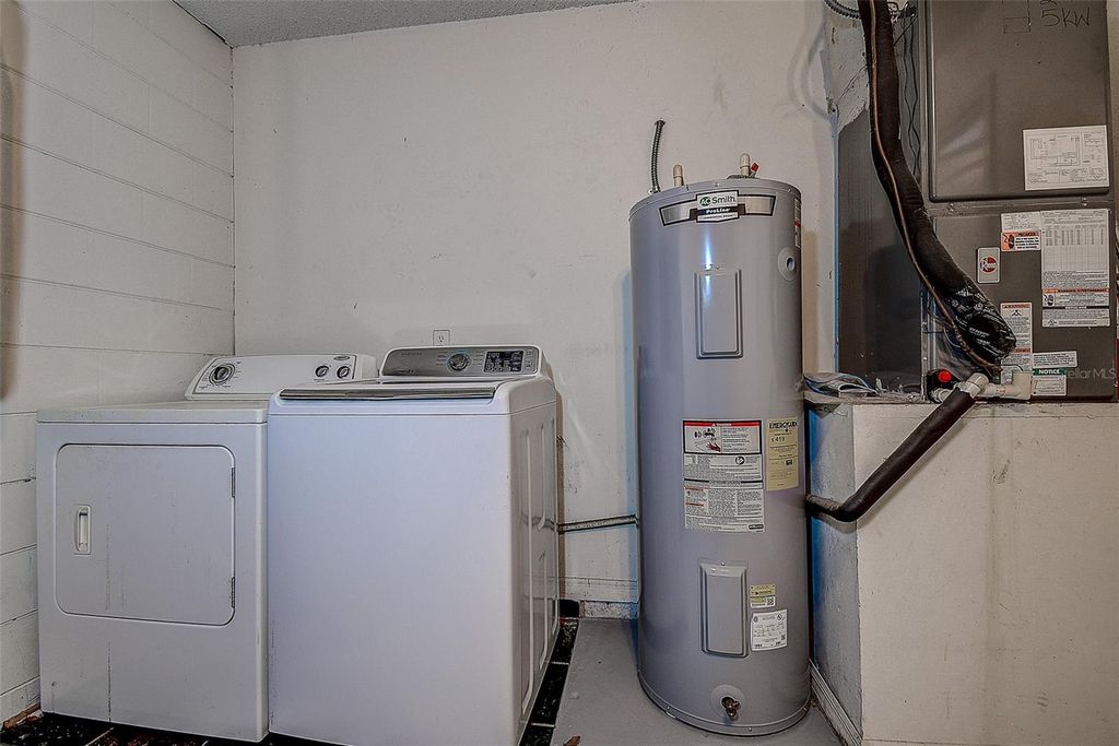 Image 21 of property listing at 4414 VENICE DRIVE, Land O Lakes, FL 34639