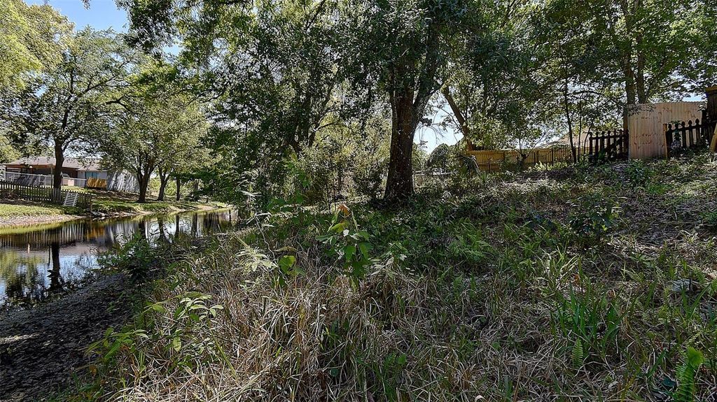 Image 25 of property listing at 4414 VENICE DRIVE, Land O Lakes, FL 34639