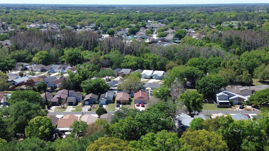 Image 27 of property listing at 4414 VENICE DRIVE, Land O Lakes, FL 34639