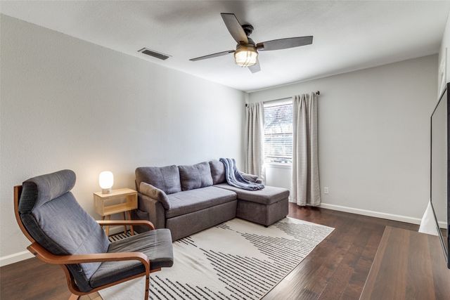 702 Wildgrove Drive, Garland, TX 75041