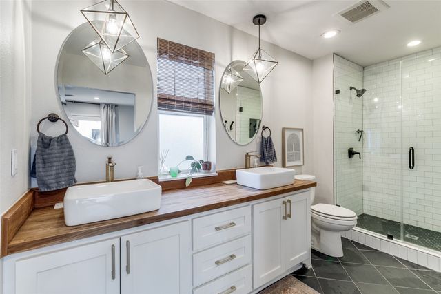 702 Wildgrove Drive, Garland, TX 75041