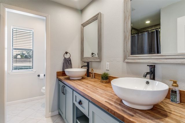 702 Wildgrove Drive, Garland, TX 75041