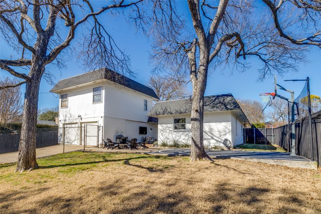 702 Wildgrove Drive, Garland, TX 75041