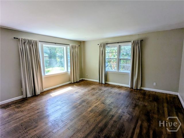 12 Dyches Drive, Savannah, GA 31406