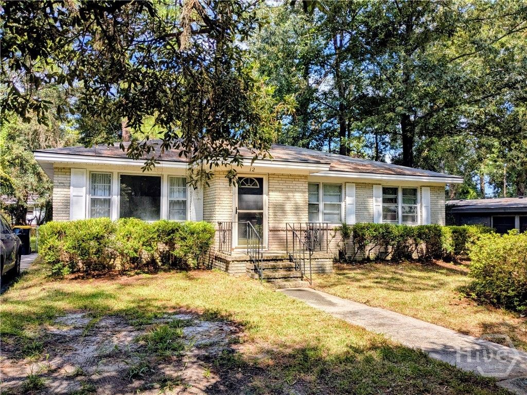 12 Dyches Drive, Savannah, GA 31406