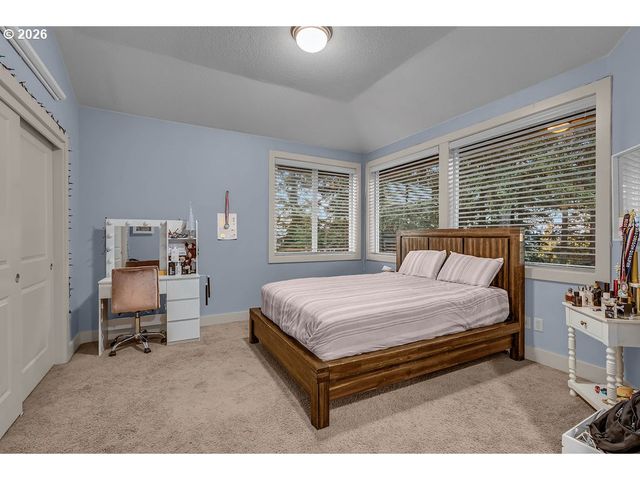 13829 Se CLAREMONT St, Happy Valley, OR 97086