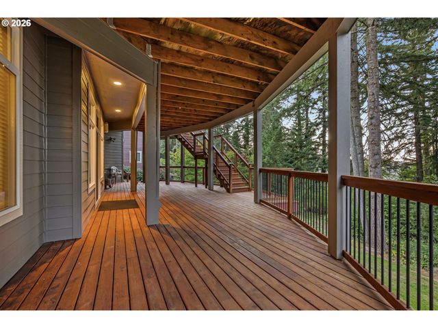 13829 Se CLAREMONT St, Happy Valley, OR 97086