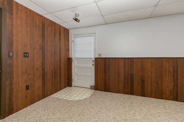 5003 45th Avenue Court, Moline, IL 61265