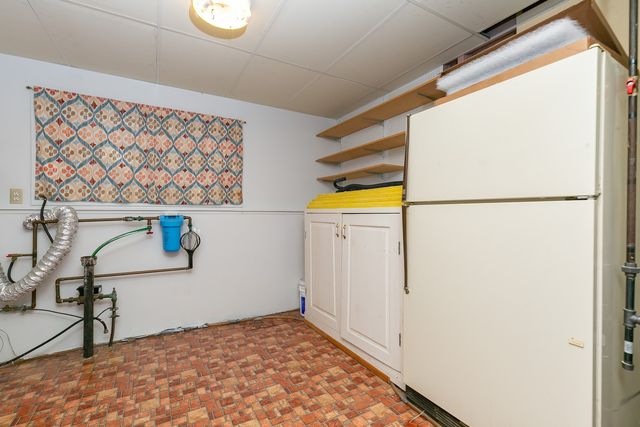5003 45th Avenue Court, Moline, IL 61265