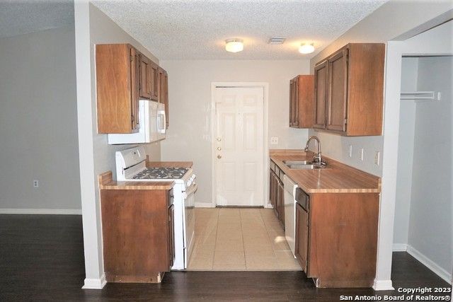 5531 Rangeland, San Antonio, TX 78247